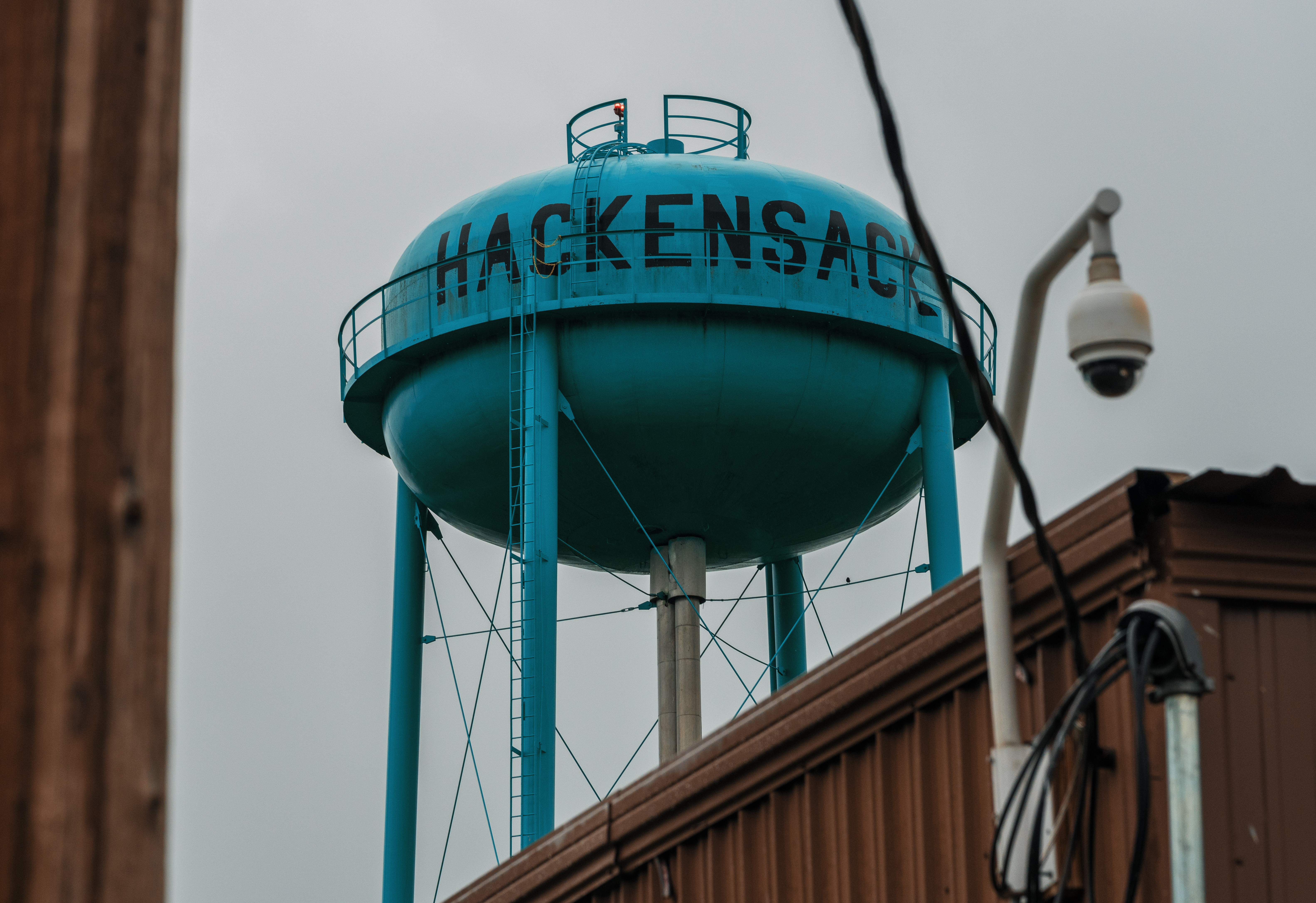 City of Hackensack, Minnesota - Water Tower (43520252782) by Tony Webster from Minneapolis, Minnesota, United States (BY-SA) via Openverse