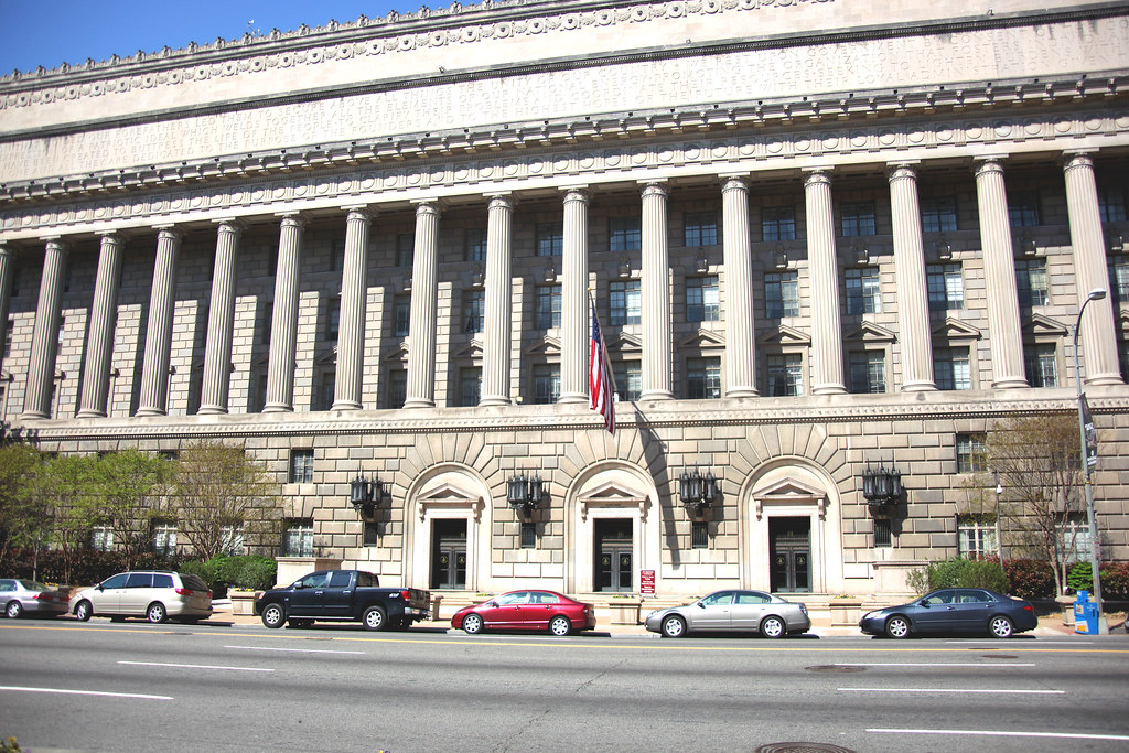 Department of Commerce Building - 14th Street NW facade by Tim Evanson (BY-SA) via Openverse