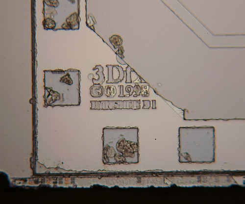 3Dfx@350nm@Fixed-pipeline@Banshee@Voodoo_Banshee@500-0013-04_F10498.1_BAN_9933___DSCx1_top-layer_closeup@25x by FritzchensFritz (CC0) via Openverse