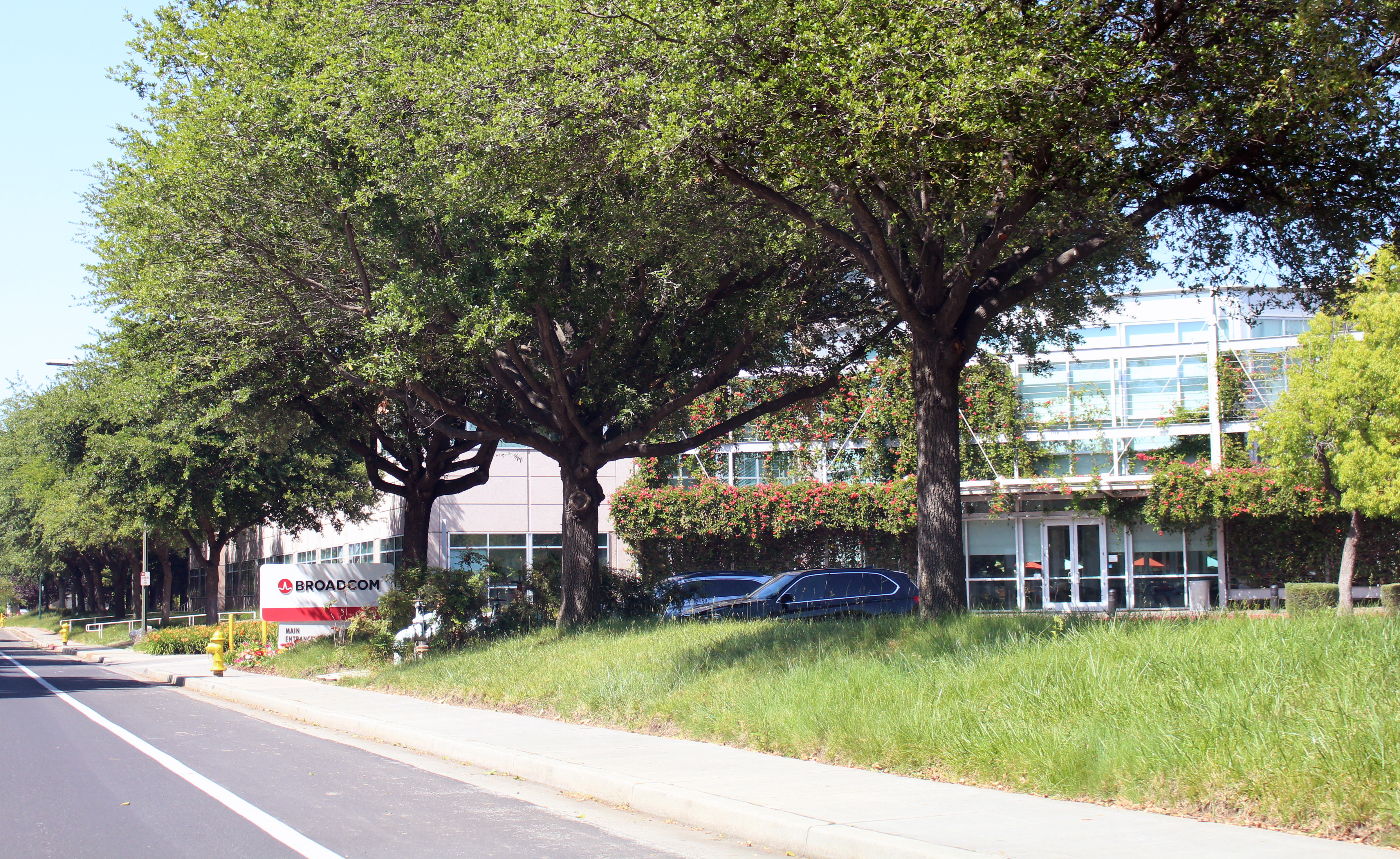 Broadcom Headquarters San Jose by Coolcaesar (BY-SA) via Openverse