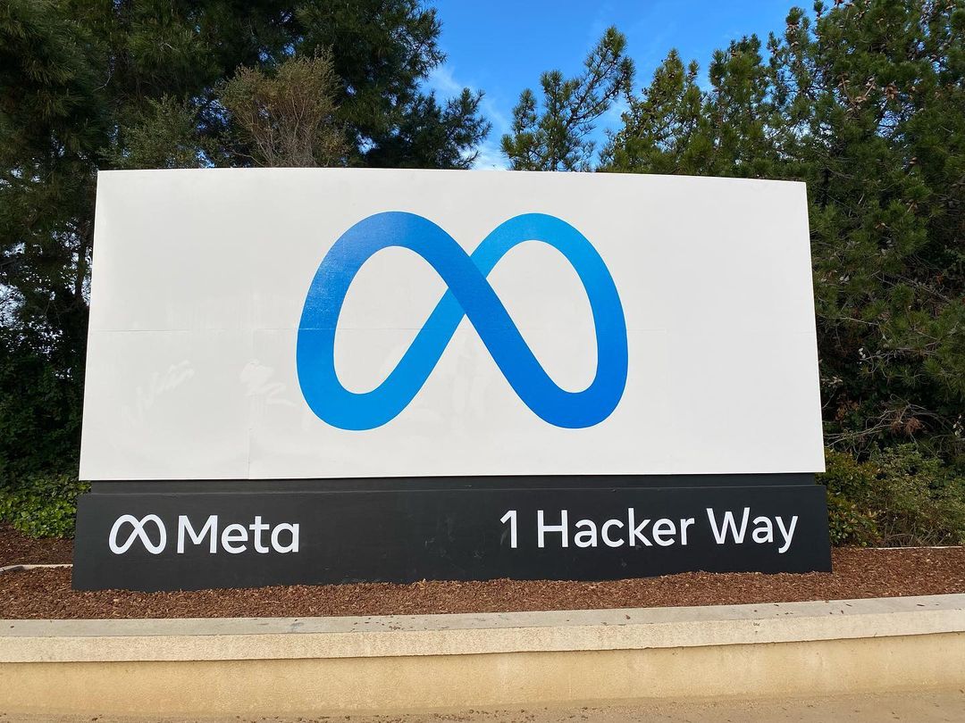 Meta Headquarters Sign by Nokia621 (BY-SA) via Openverse