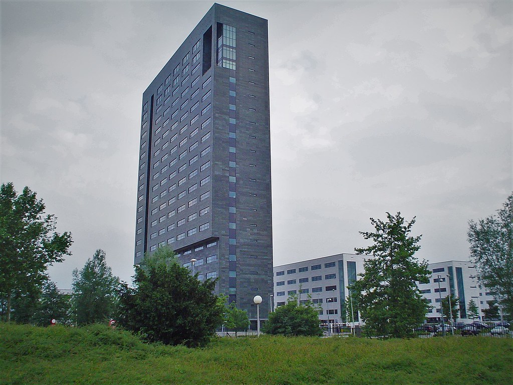 ASML: Advanced Semiconductor Materials Lithography by dullhunk (BY) via Openverse